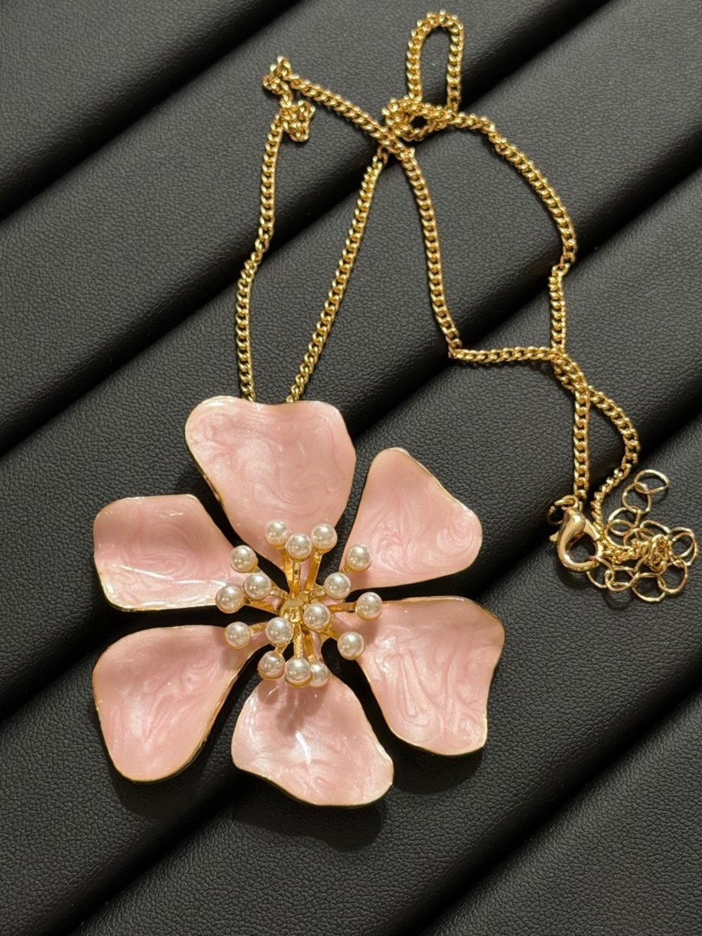 Golden Rose Pink Exaggerated Flower Pendant Necklace Faux Pearl Cluster Center.